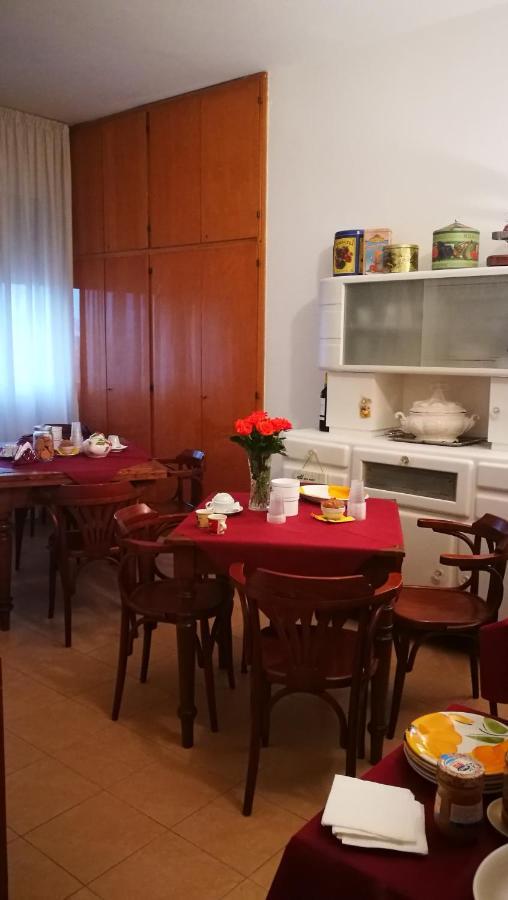 Boni Room And Breakfast Молинелла Экстерьер фото